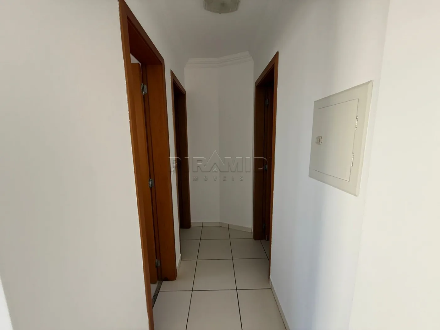 Alugar Apartamento / Padr&atilde;o em Ribeir&atilde;o Preto R$ 1.500,00 - Foto 7