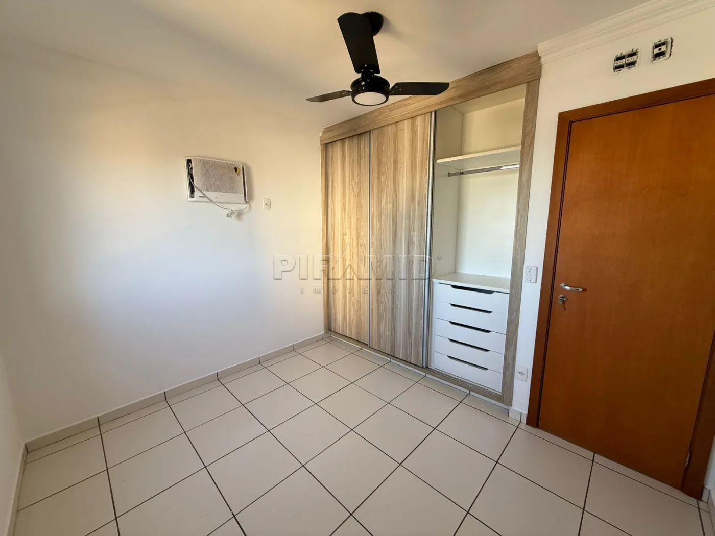 Alugar Apartamento / Padr&atilde;o em Ribeir&atilde;o Preto R$ 1.500,00 - Foto 11