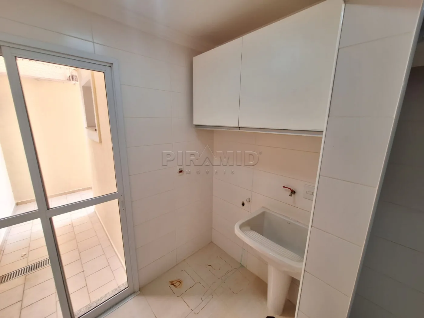 Alugar Apartamento / Padr&atilde;o em Ribeir&atilde;o Preto R$ 2.700,00 - Foto 18