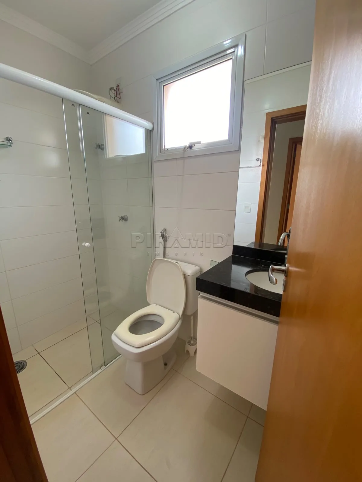 Alugar Apartamento / Padr&atilde;o em Ribeir&atilde;o Preto R$ 3.000,00 - Foto 12