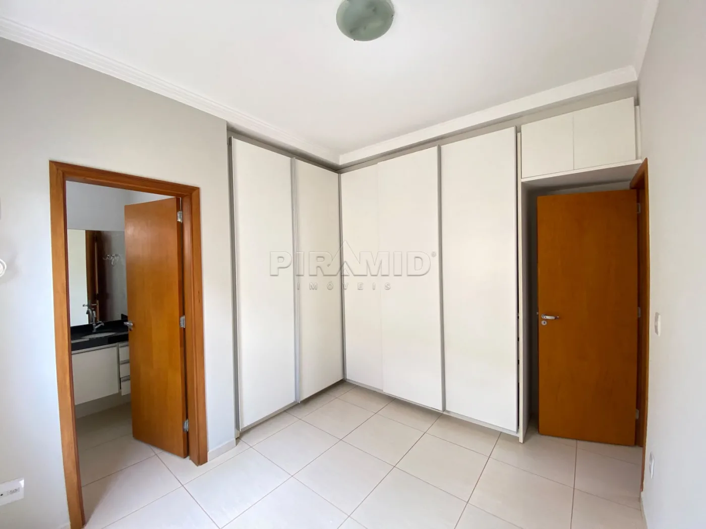 Alugar Apartamento / Padr&atilde;o em Ribeir&atilde;o Preto R$ 3.000,00 - Foto 14