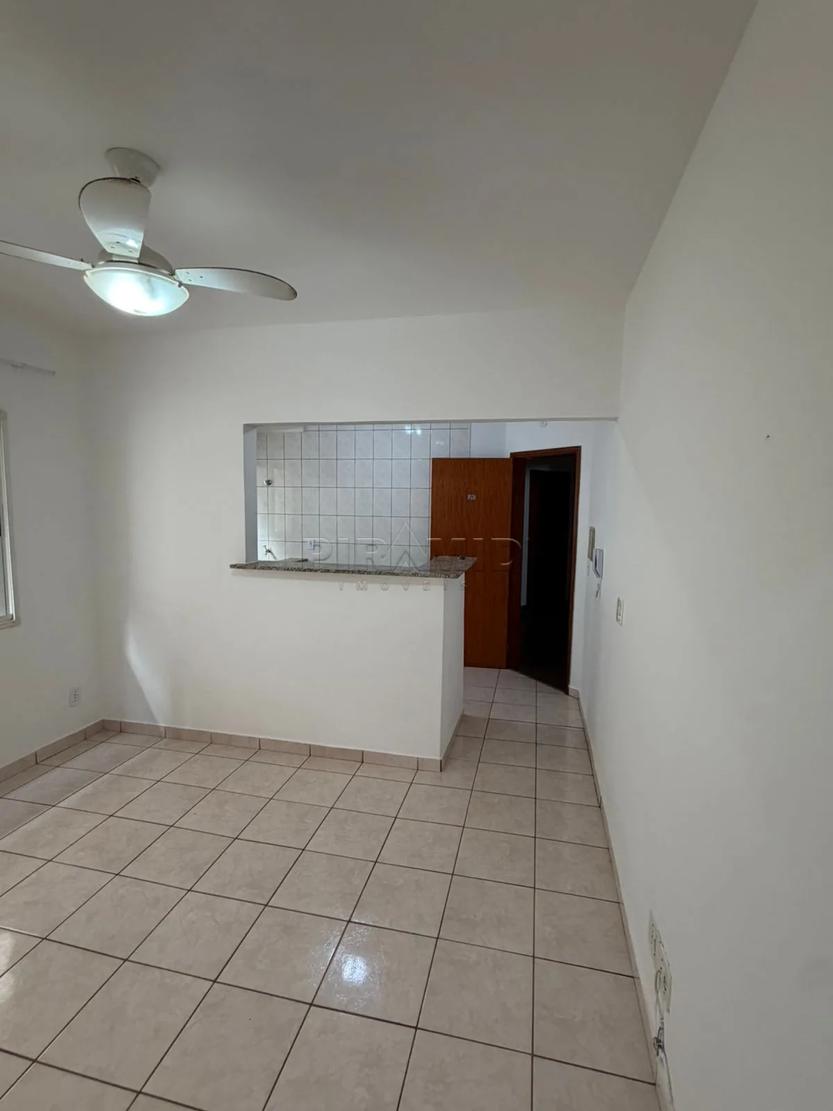 Alugar Apartamento / Padr&atilde;o em Ribeir&atilde;o Preto R$ 1.500,00 - Foto 3