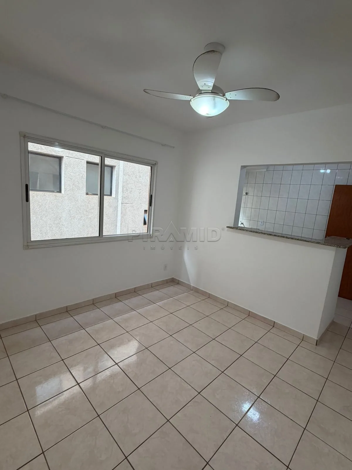 Alugar Apartamento / Padr&atilde;o em Ribeir&atilde;o Preto R$ 1.500,00 - Foto 1