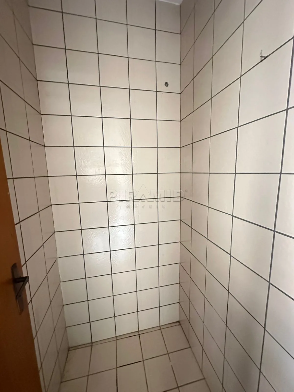 Alugar Apartamento / Padr&atilde;o em Ribeir&atilde;o Preto R$ 2.800,00 - Foto 14