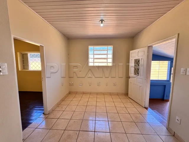 Alugar Casa / Padr&atilde;o em Ribeir&atilde;o Preto R$ 1.000,00 - Foto 3