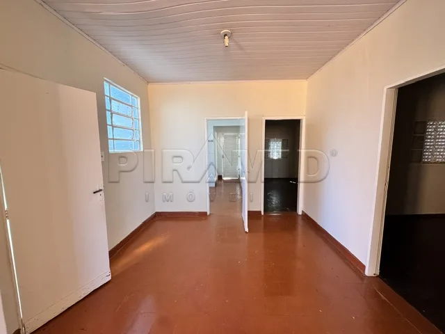 Alugar Casa / Padr&atilde;o em Ribeir&atilde;o Preto R$ 1.000,00 - Foto 4