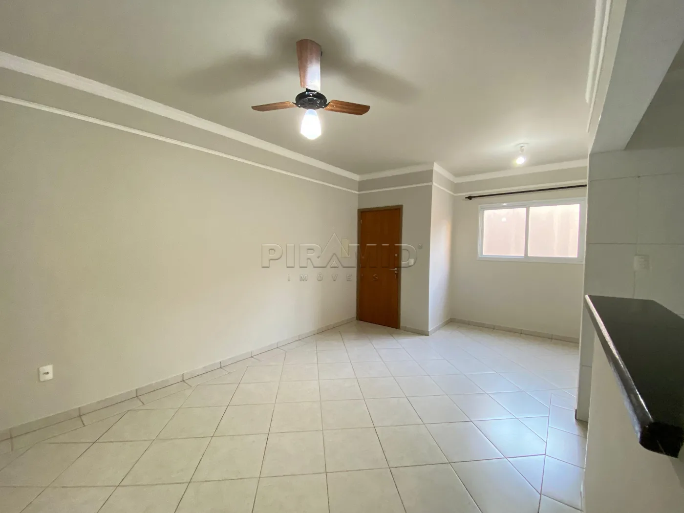 Alugar Apartamento / Padr&atilde;o em Ribeir&atilde;o Preto R$ 1.600,00 - Foto 10
