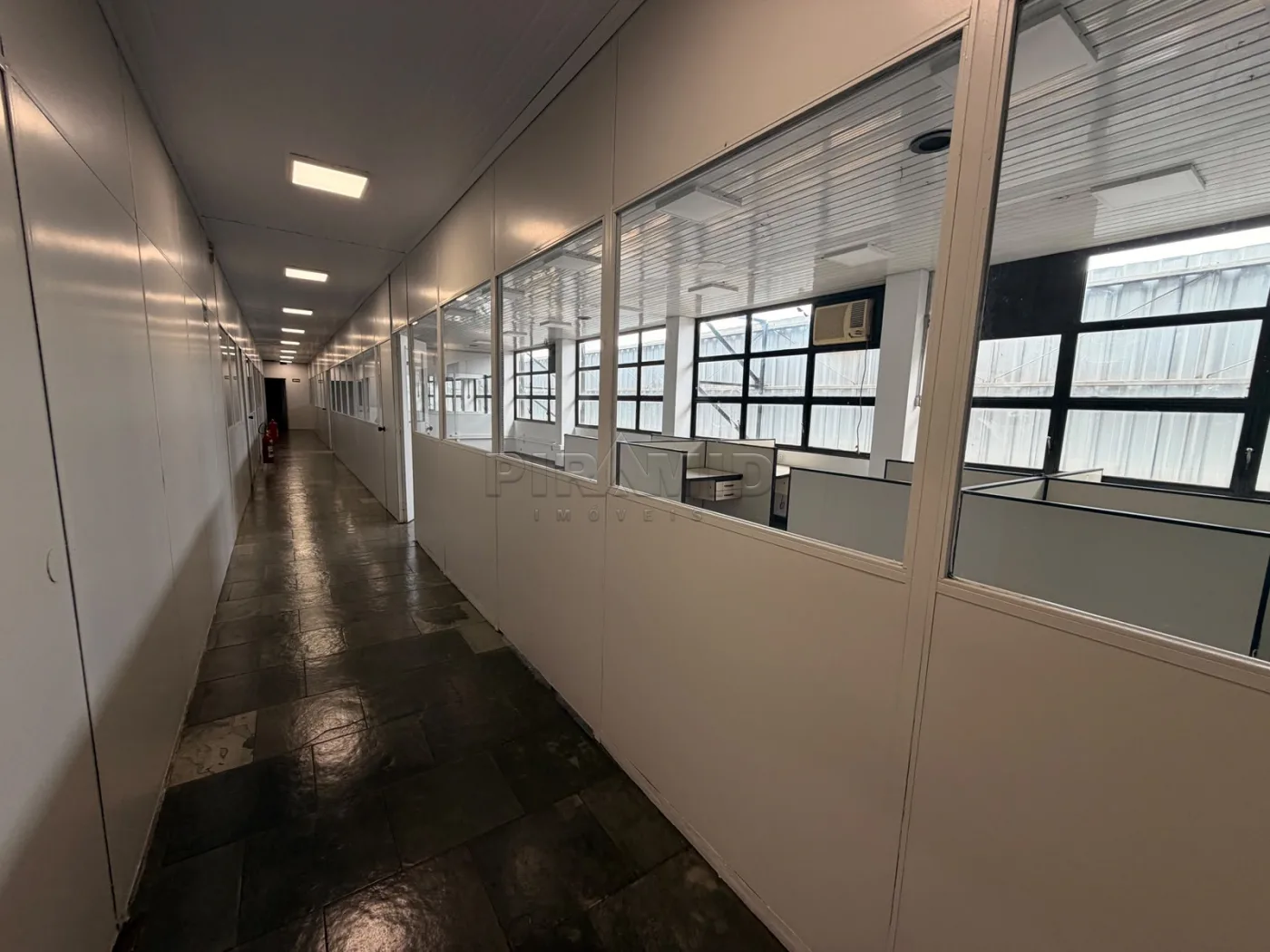 Alugar Comercial / Pr&eacute;dio em Ribeir&atilde;o Preto R$ 50.000,00 - Foto 10