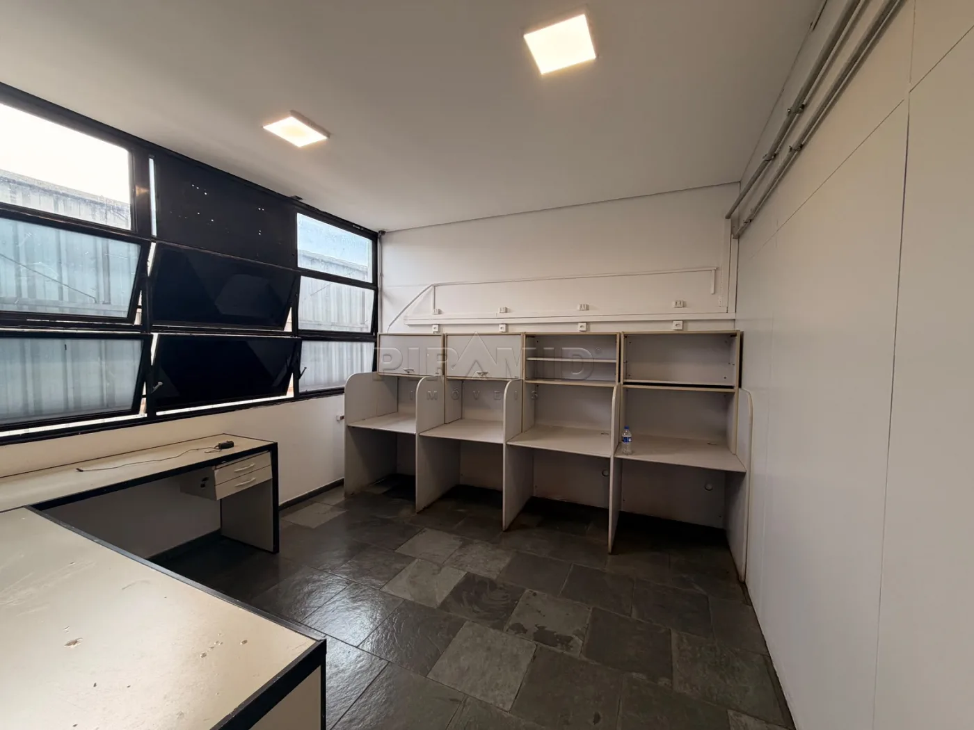 Alugar Comercial / Pr&eacute;dio em Ribeir&atilde;o Preto R$ 50.000,00 - Foto 14
