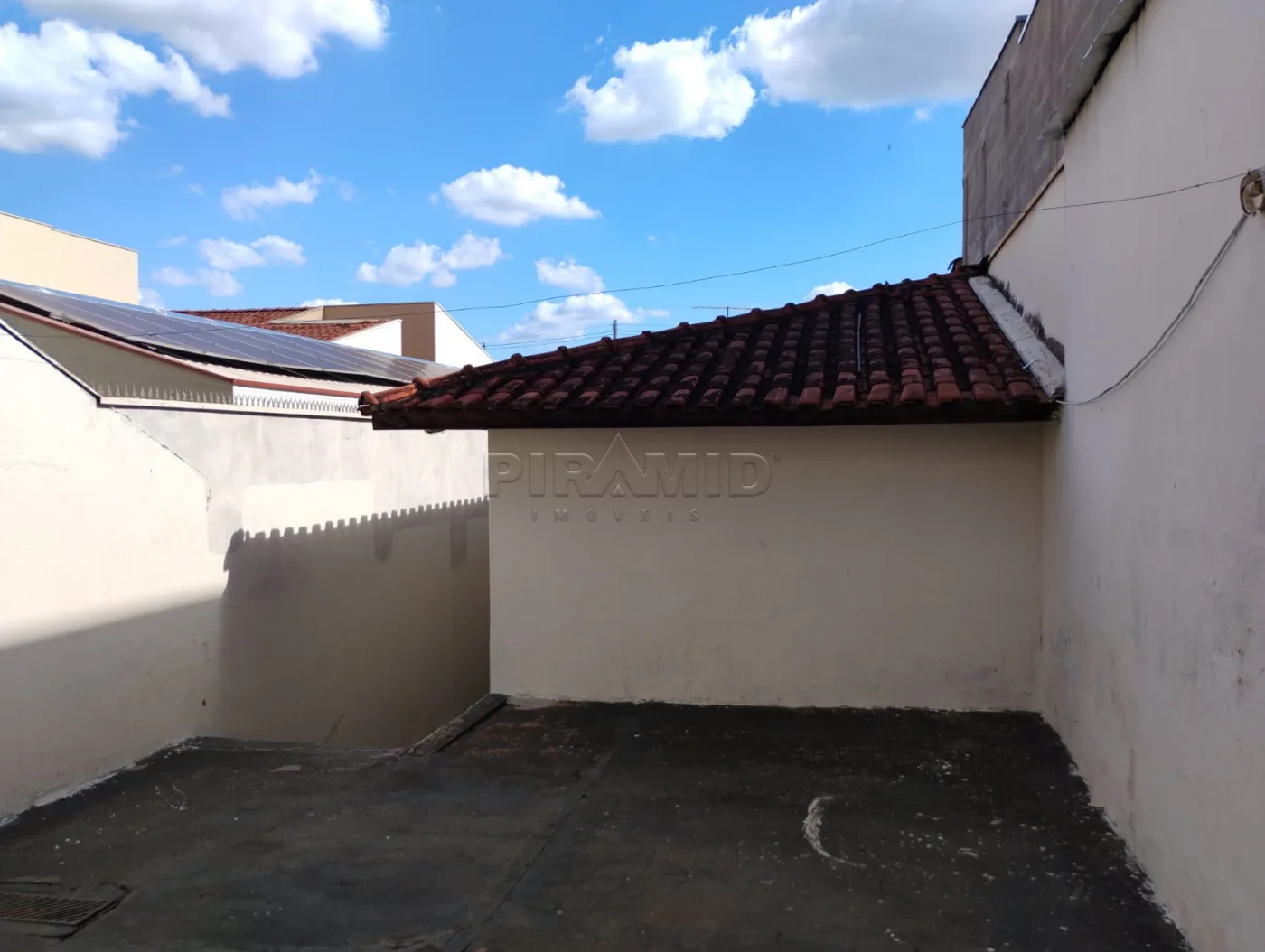 Alugar Casa / Padr&atilde;o em Ribeir&atilde;o Preto R$ 2.300,00 - Foto 15