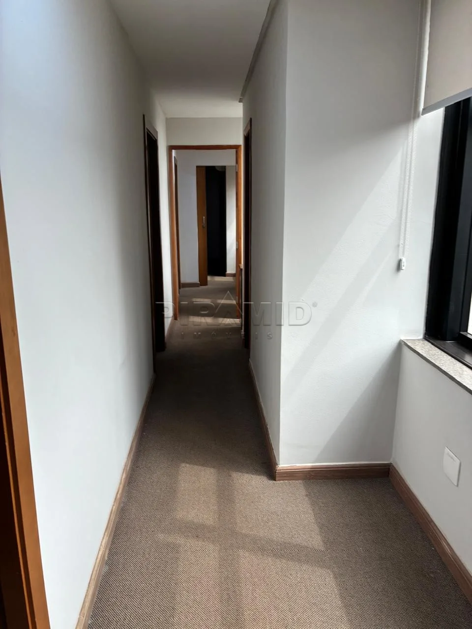 Alugar Comercial / Sala em Ribeir&atilde;o Preto R$ 4.000,00 - Foto 9