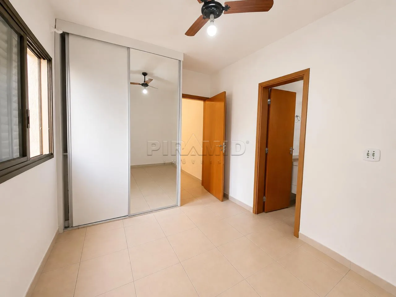 Comprar Apartamento / Padr&atilde;o em Ribeir&atilde;o Preto R$ 235.000,00 - Foto 1