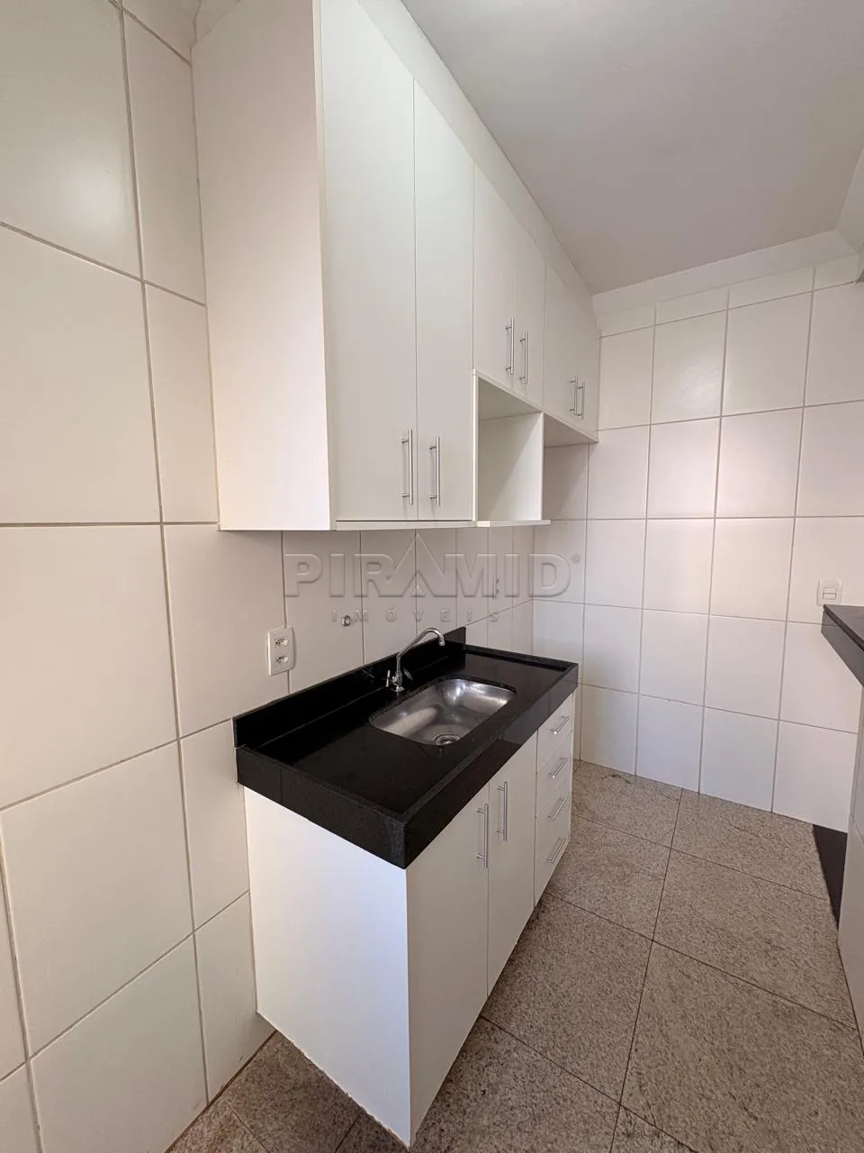 Alugar Apartamento / Padr&atilde;o em Ribeir&atilde;o Preto R$ 1.800,00 - Foto 6