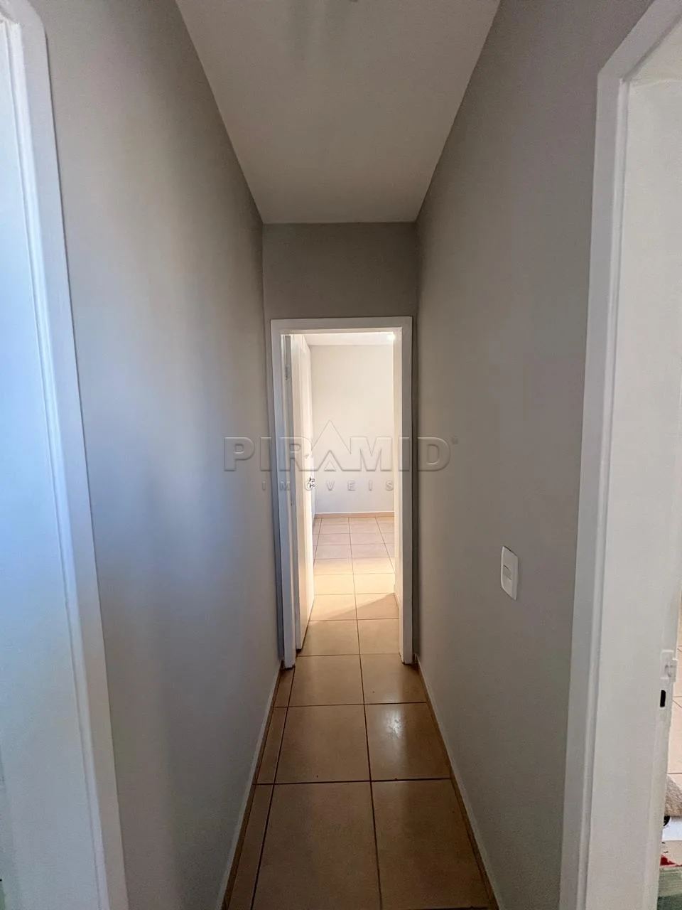 Alugar Apartamento / Padr&atilde;o em Ribeir&atilde;o Preto R$ 1.800,00 - Foto 9