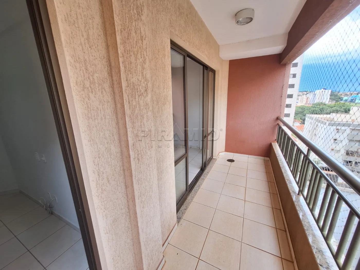 Alugar Apartamento / Padr&atilde;o em Ribeir&atilde;o Preto R$ 3.800,00 - Foto 4
