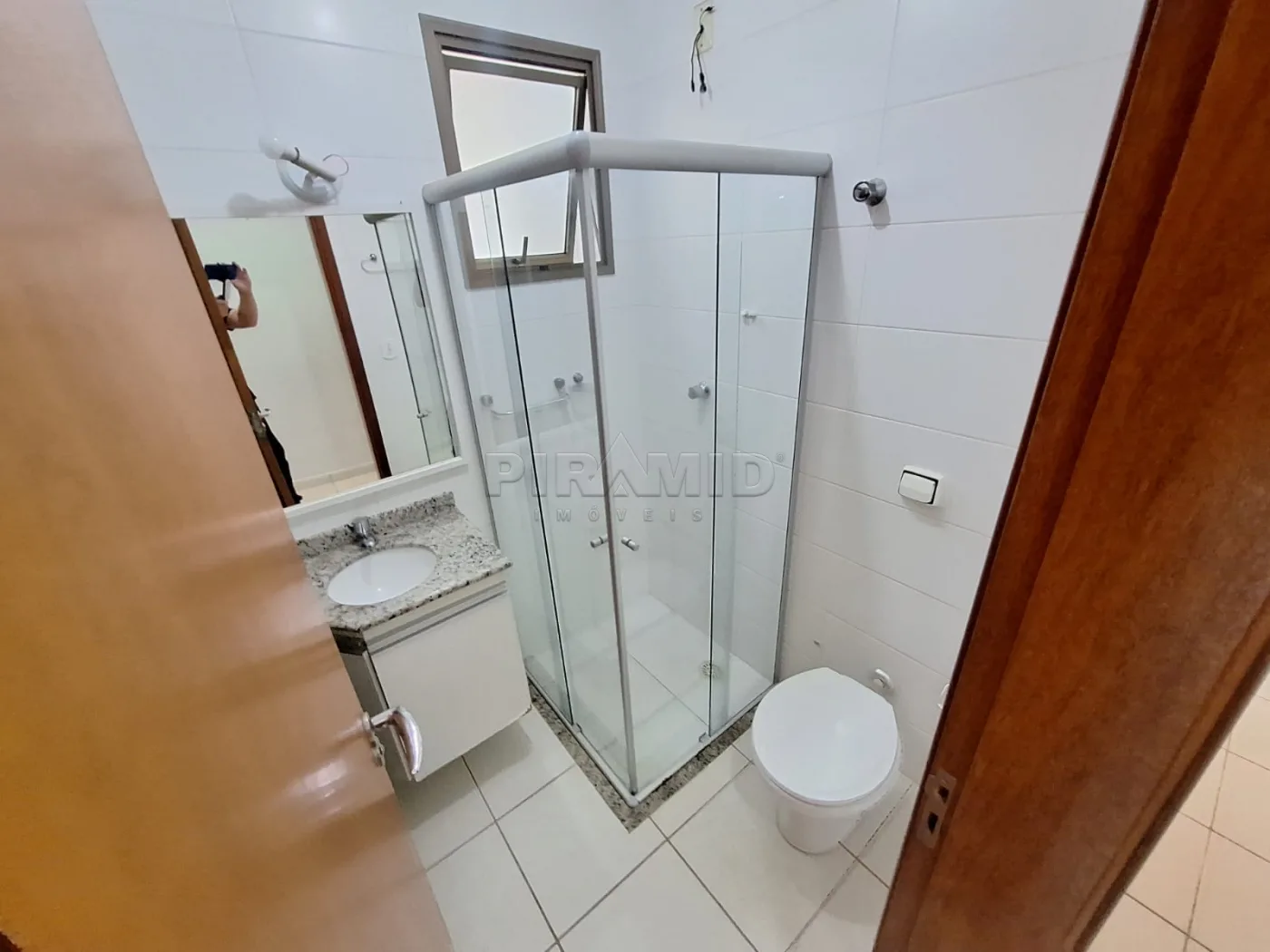 Alugar Apartamento / Padr&atilde;o em Ribeir&atilde;o Preto R$ 3.800,00 - Foto 14