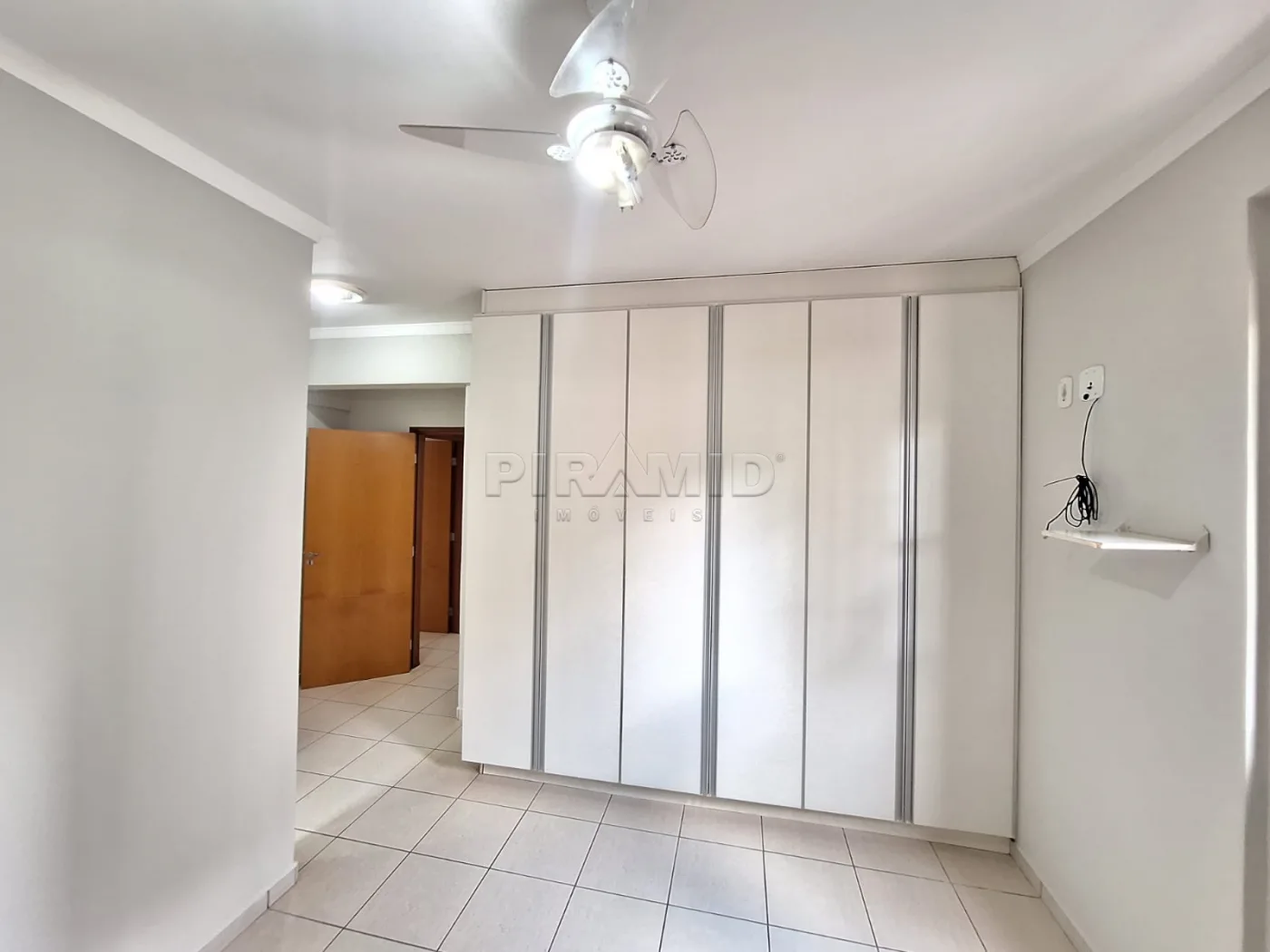 Alugar Apartamento / Padr&atilde;o em Ribeir&atilde;o Preto R$ 3.800,00 - Foto 12