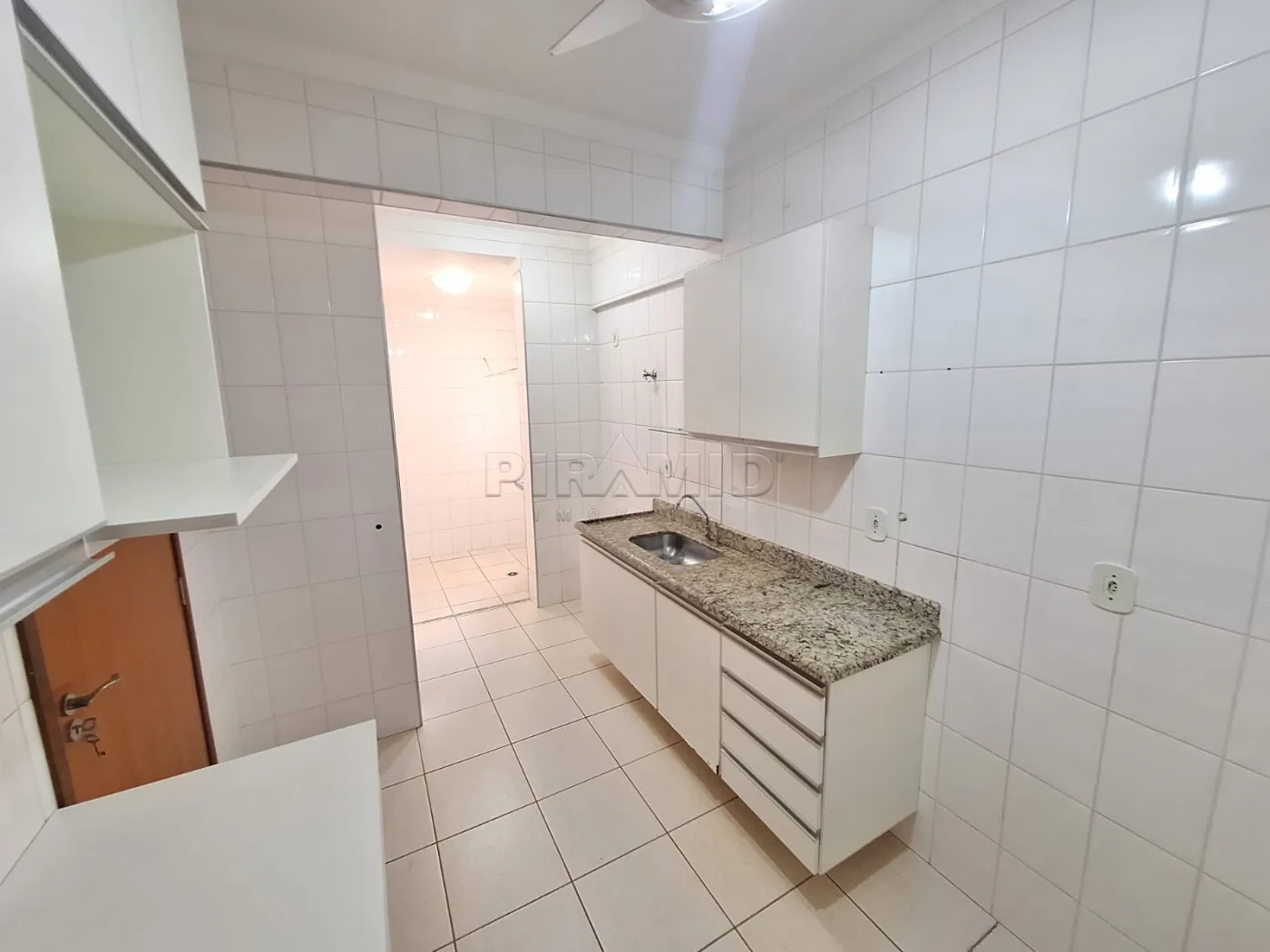Alugar Apartamento / Padr&atilde;o em Ribeir&atilde;o Preto R$ 3.800,00 - Foto 17