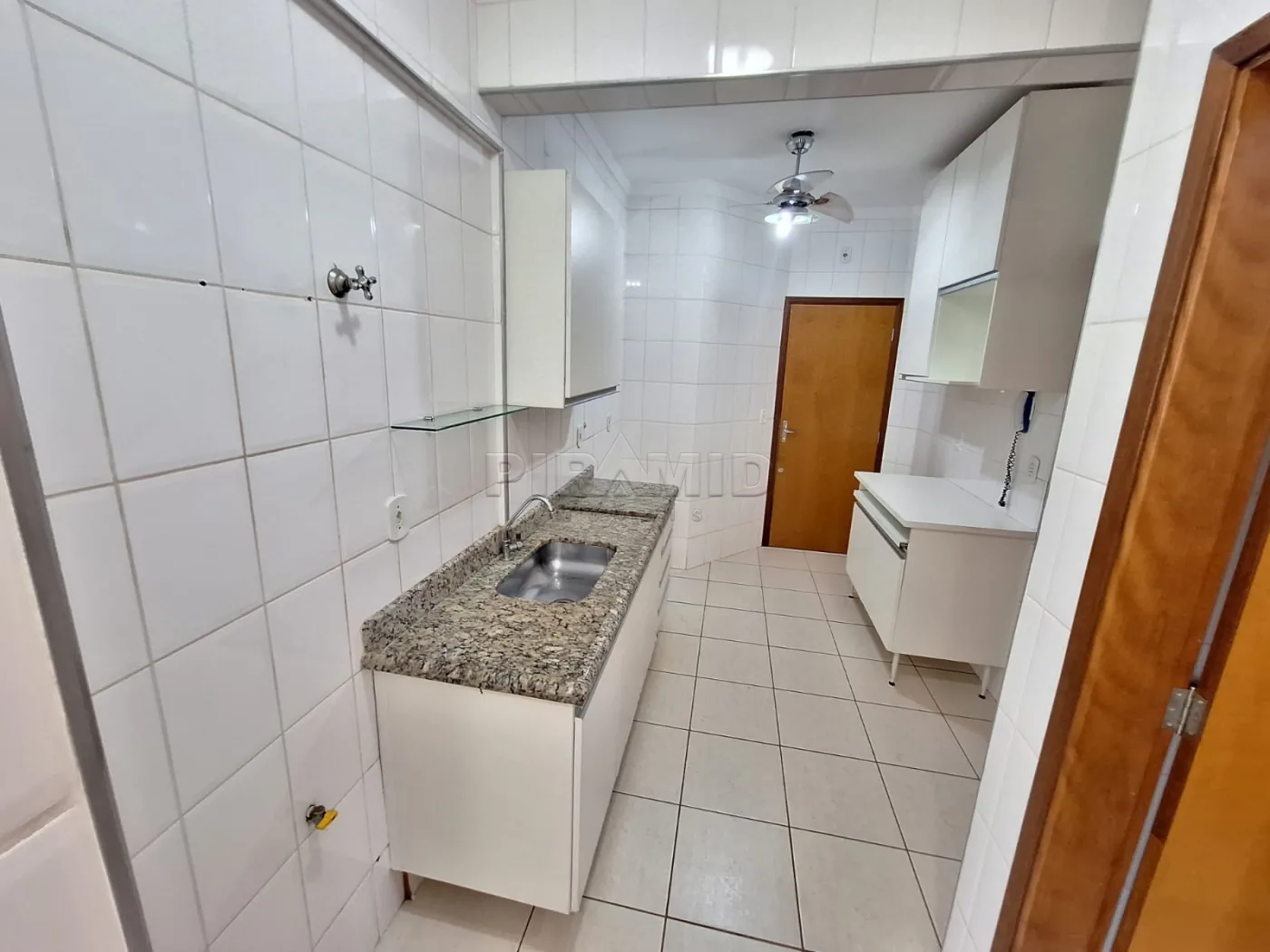 Alugar Apartamento / Padr&atilde;o em Ribeir&atilde;o Preto R$ 3.800,00 - Foto 18