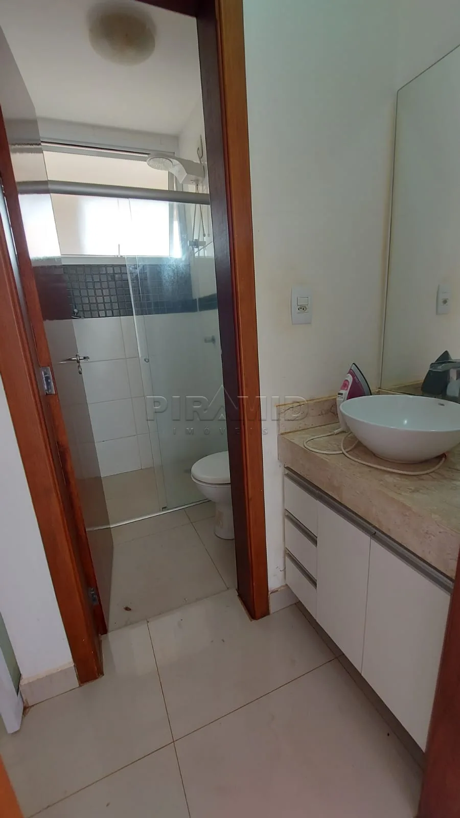 Alugar Apartamento / Padr&atilde;o em Ribeir&atilde;o Preto R$ 1.550,00 - Foto 7