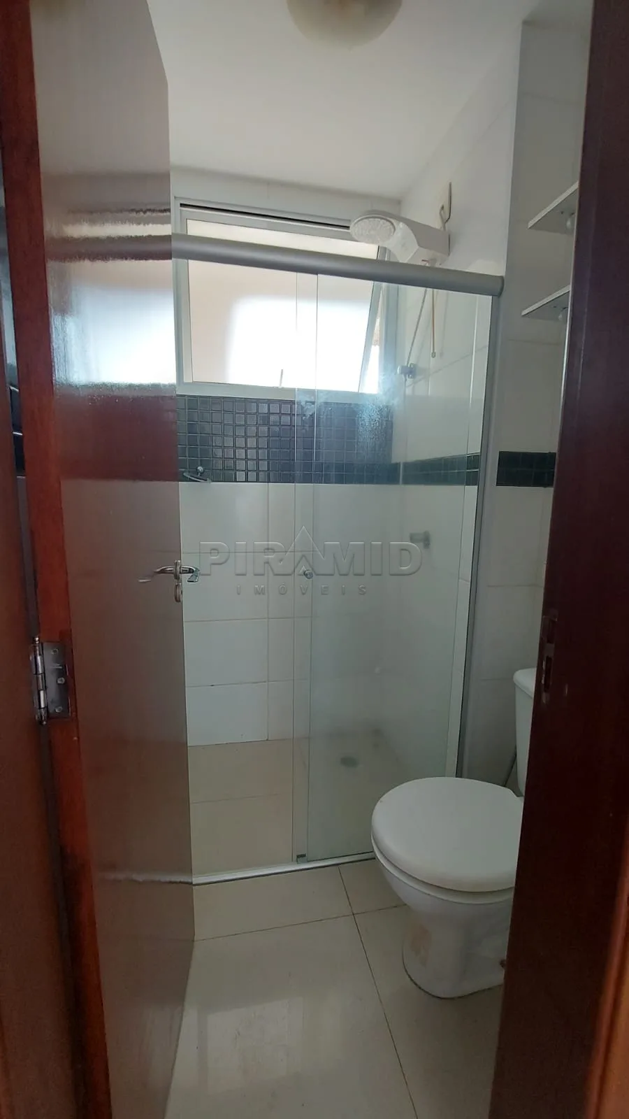 Alugar Apartamento / Padr&atilde;o em Ribeir&atilde;o Preto R$ 1.550,00 - Foto 9