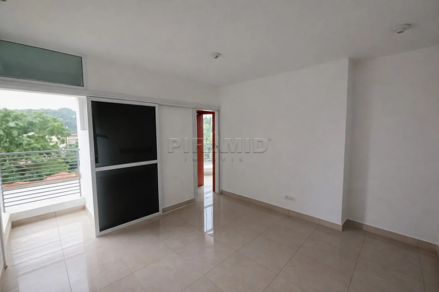 Comprar Apartamento / Padr&atilde;o em Ribeir&atilde;o Preto R$ 215.000,00 - Foto 3