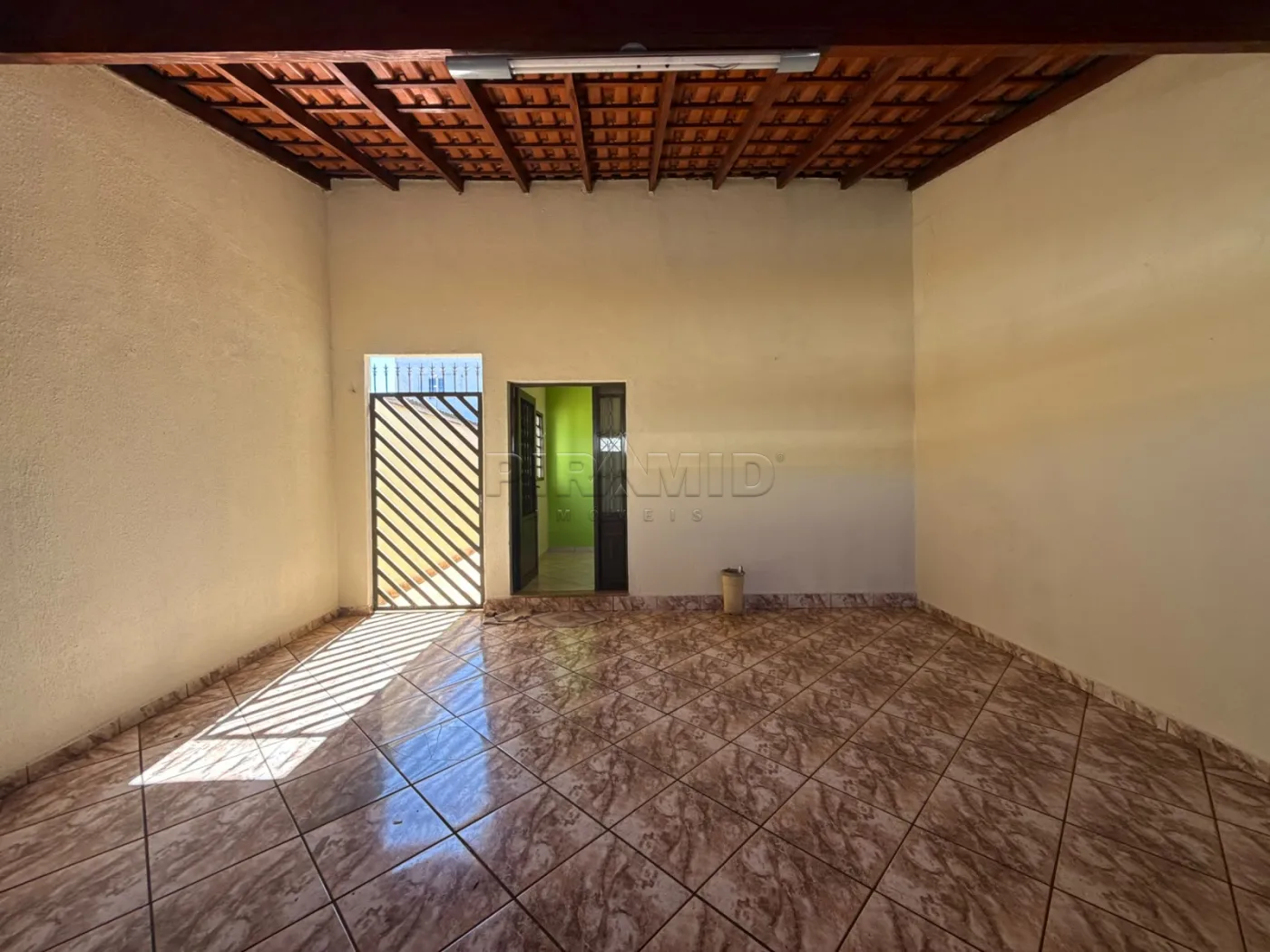 Alugar Casa / Padr&atilde;o em Ribeir&atilde;o Preto R$ 2.800,00 - Foto 3