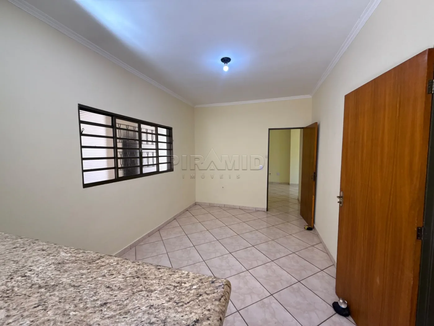 Alugar Casa / Padr&atilde;o em Ribeir&atilde;o Preto R$ 2.800,00 - Foto 7