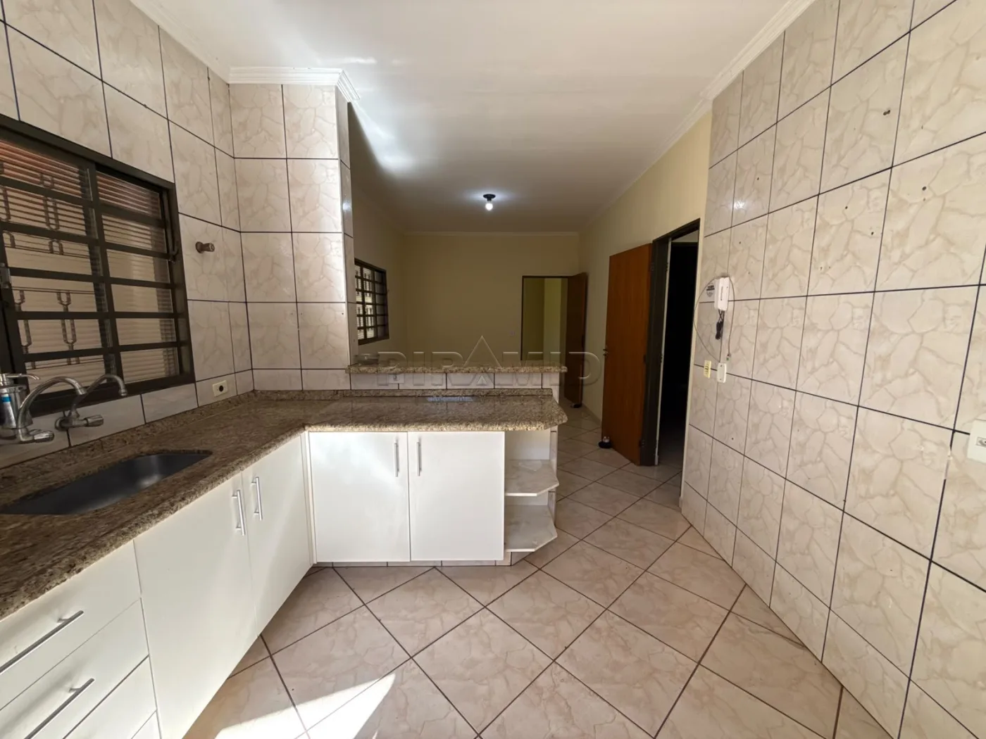 Alugar Casa / Padr&atilde;o em Ribeir&atilde;o Preto R$ 2.800,00 - Foto 9