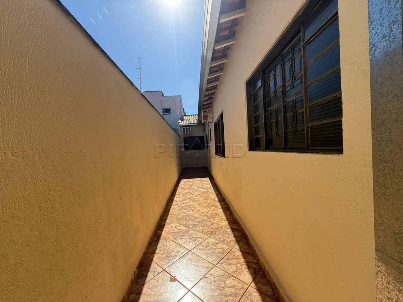 Alugar Casa / Padr&atilde;o em Ribeir&atilde;o Preto R$ 2.800,00 - Foto 21