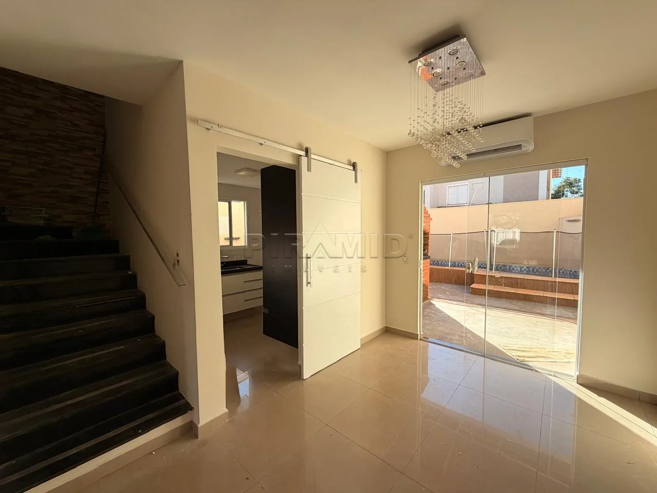 Alugar Casa / Condom&iacute;nio em Ribeir&atilde;o Preto R$ 4.500,00 - Foto 1