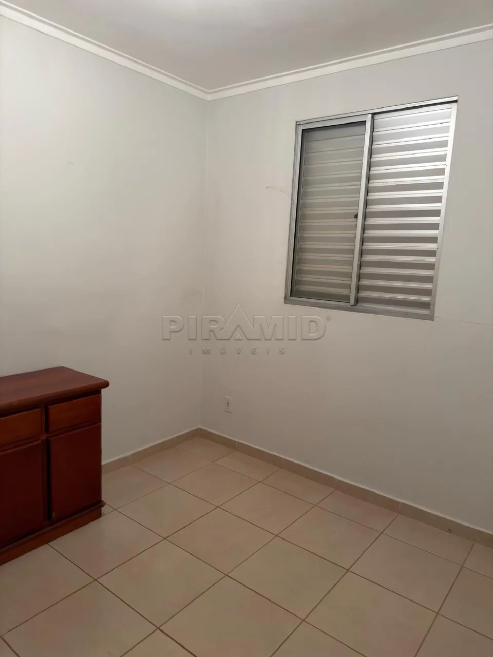 Alugar Apartamento / Padr&atilde;o em Ribeir&atilde;o Preto R$ 850,00 - Foto 6