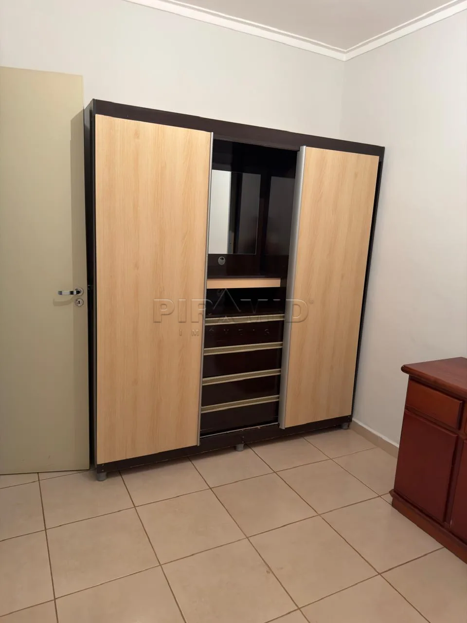 Alugar Apartamento / Padr&atilde;o em Ribeir&atilde;o Preto R$ 850,00 - Foto 7