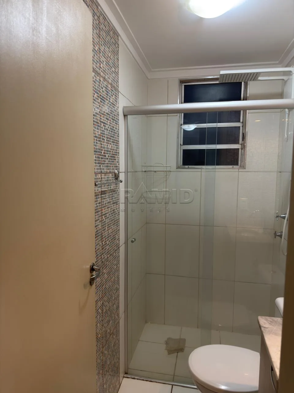 Alugar Apartamento / Padr&atilde;o em Ribeir&atilde;o Preto R$ 850,00 - Foto 10