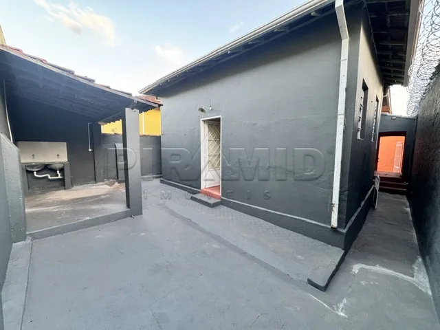 Alugar Casa / Padr&atilde;o em Ribeir&atilde;o Preto R$ 1.000,00 - Foto 11