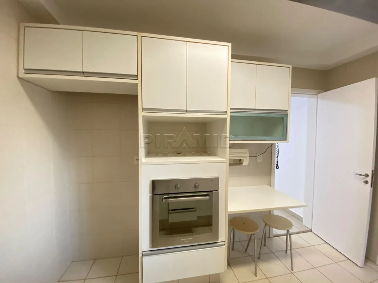 Alugar Apartamento / Padr&atilde;o em Ribeir&atilde;o Preto R$ 3.990,00 - Foto 10