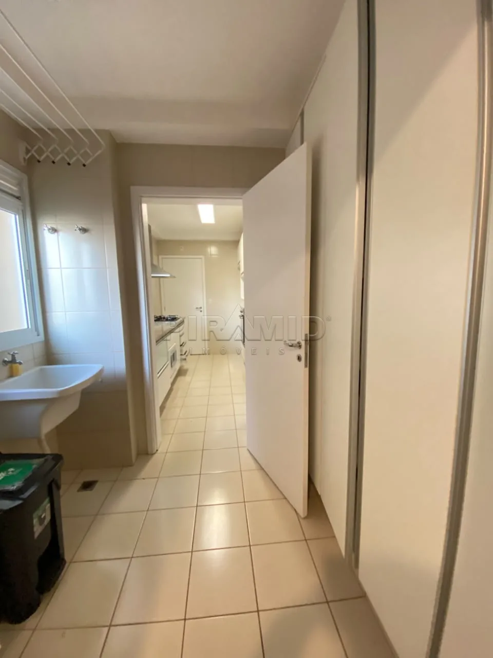 Alugar Apartamento / Padr&atilde;o em Ribeir&atilde;o Preto R$ 3.990,00 - Foto 11