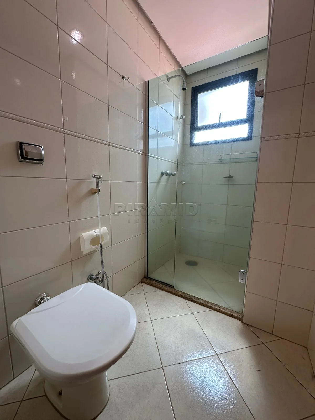 Alugar Apartamento / Padr&atilde;o em Ribeir&atilde;o Preto R$ 3.300,00 - Foto 7