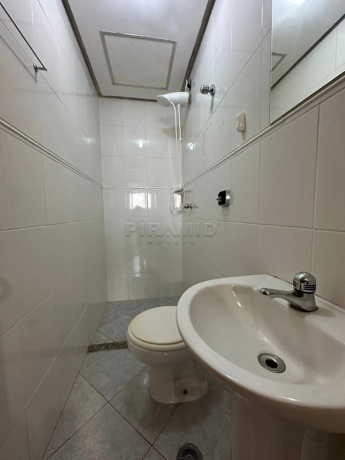 Alugar Apartamento / Padr&atilde;o em Ribeir&atilde;o Preto R$ 3.300,00 - Foto 26