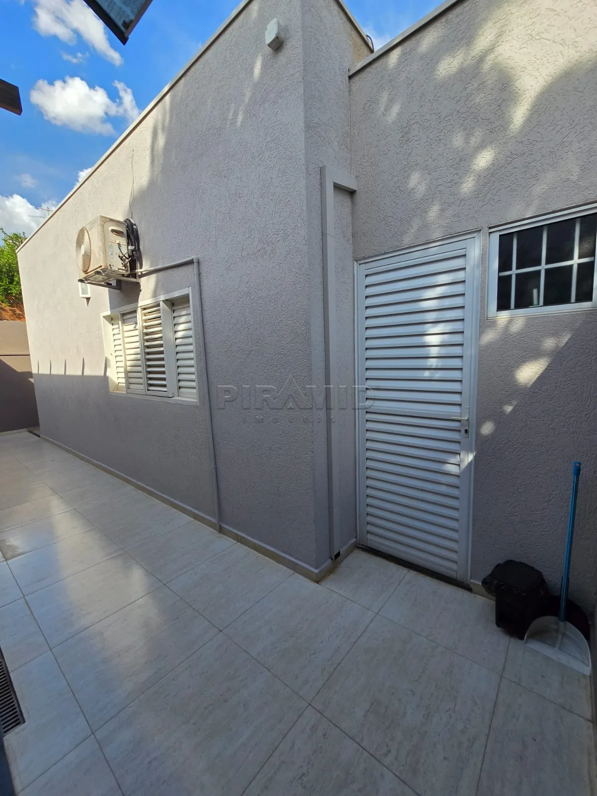 Comprar Casa / Padr&atilde;o em Ribeir&atilde;o Preto R$ 1.090.000,00 - Foto 28