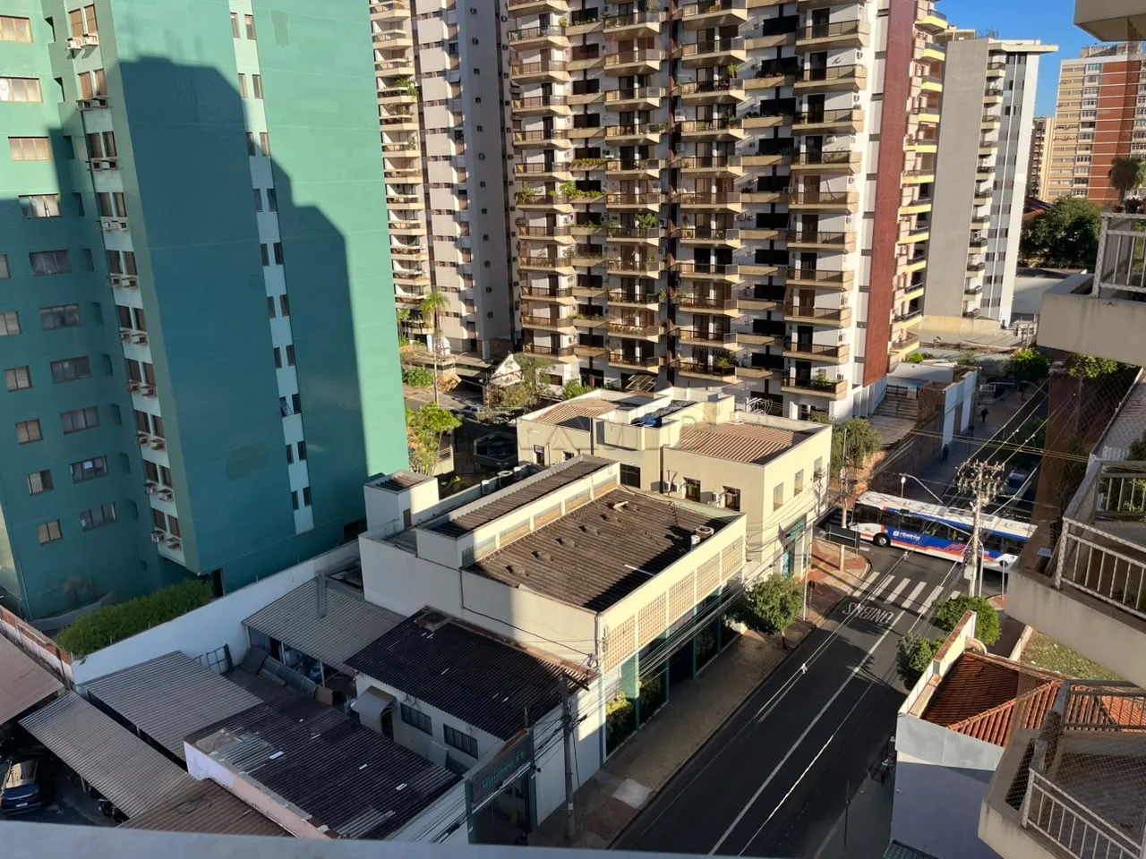 Alugar Apartamento / Padr&atilde;o em Ribeir&atilde;o Preto R$ 750,00 - Foto 11