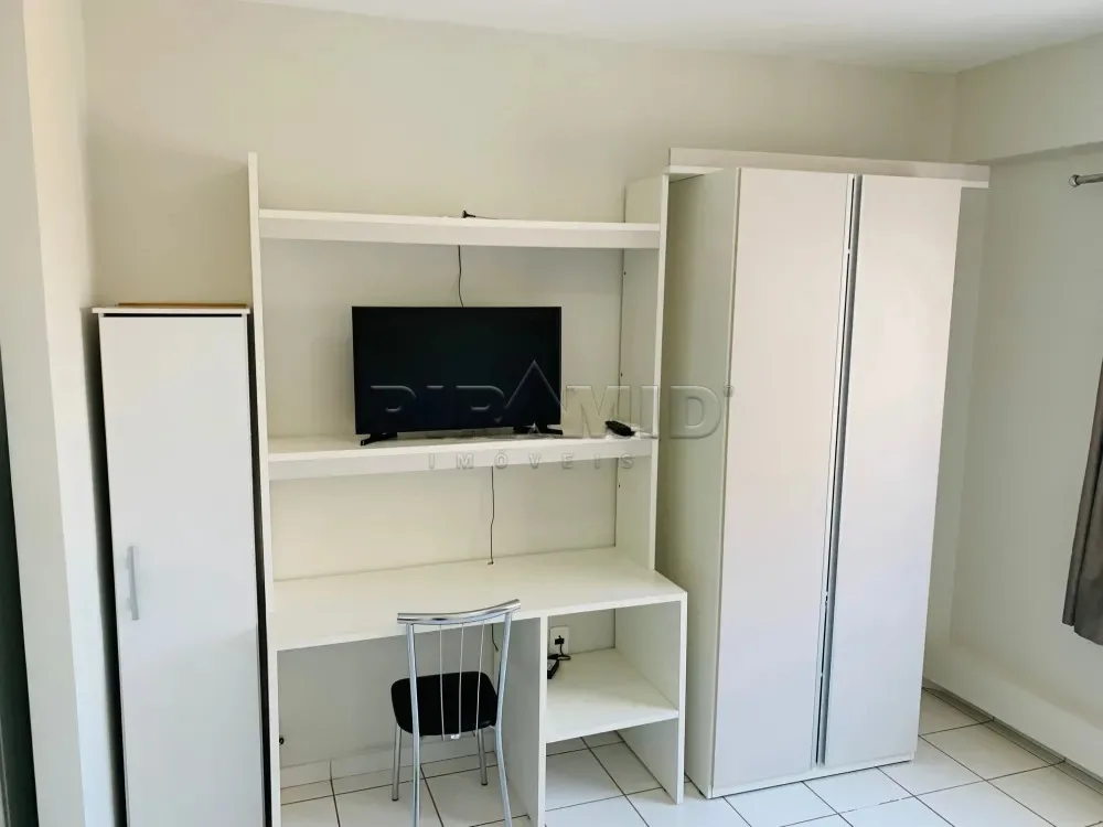 Alugar Apartamento / Kitchnet em Ribeir&atilde;o Preto R$ 1.600,00 - Foto 1