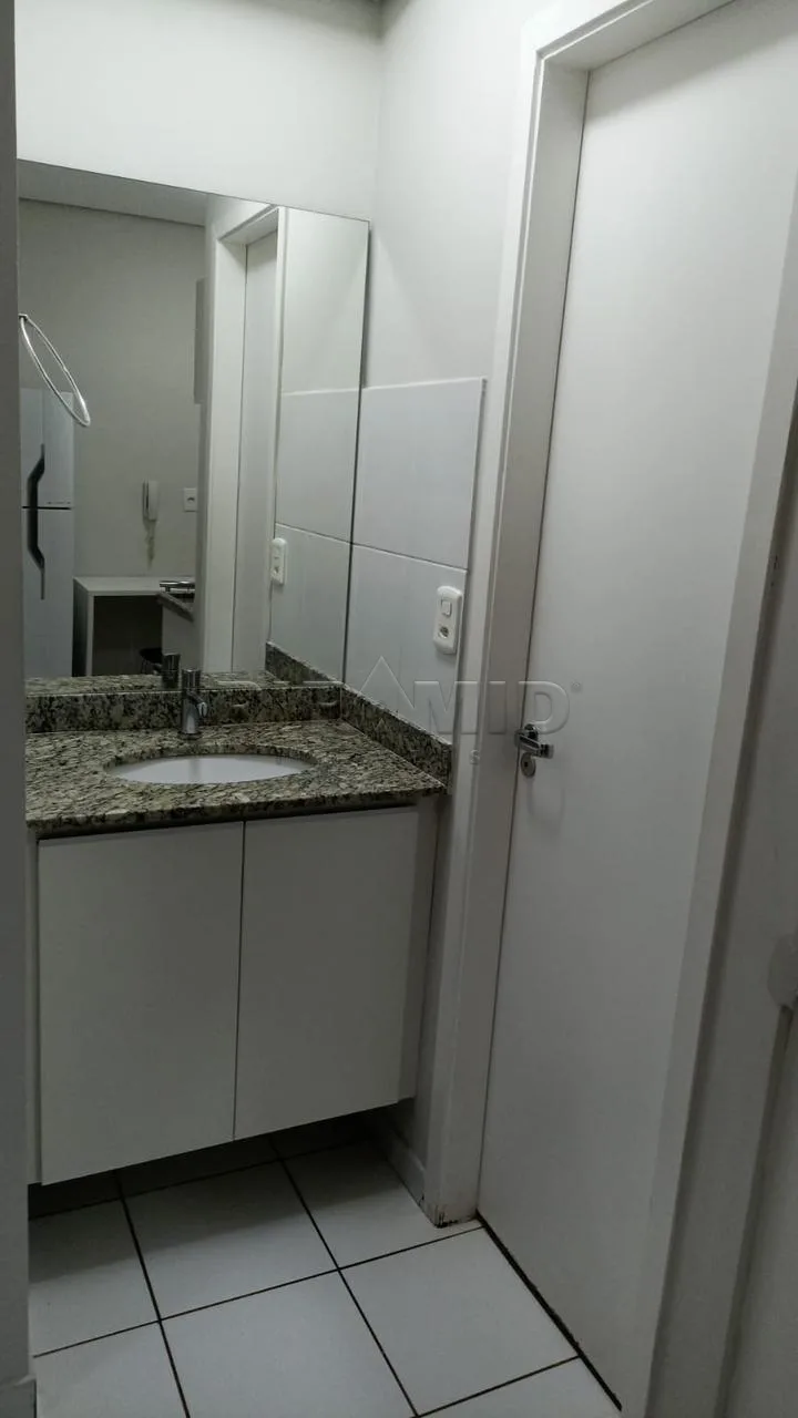 Alugar Apartamento / Kitchnet em Ribeir&atilde;o Preto R$ 1.600,00 - Foto 4