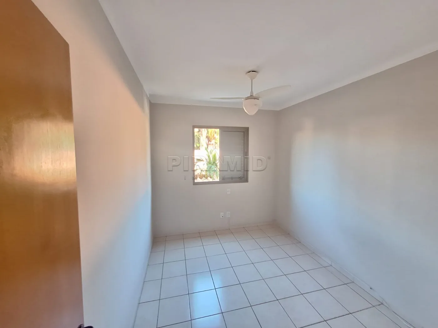 Alugar Apartamento / Padr&atilde;o em Ribeir&atilde;o Preto R$ 2.000,00 - Foto 5