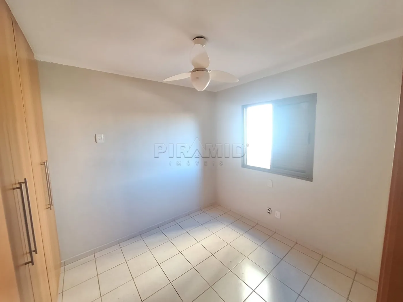 Alugar Apartamento / Padr&atilde;o em Ribeir&atilde;o Preto R$ 2.000,00 - Foto 8