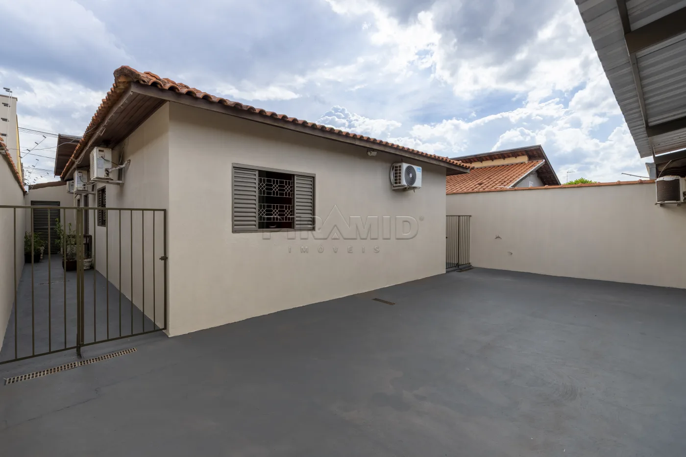 Alugar Casa / Padr&atilde;o em Ribeir&atilde;o Preto R$ 550,00 - Foto 5