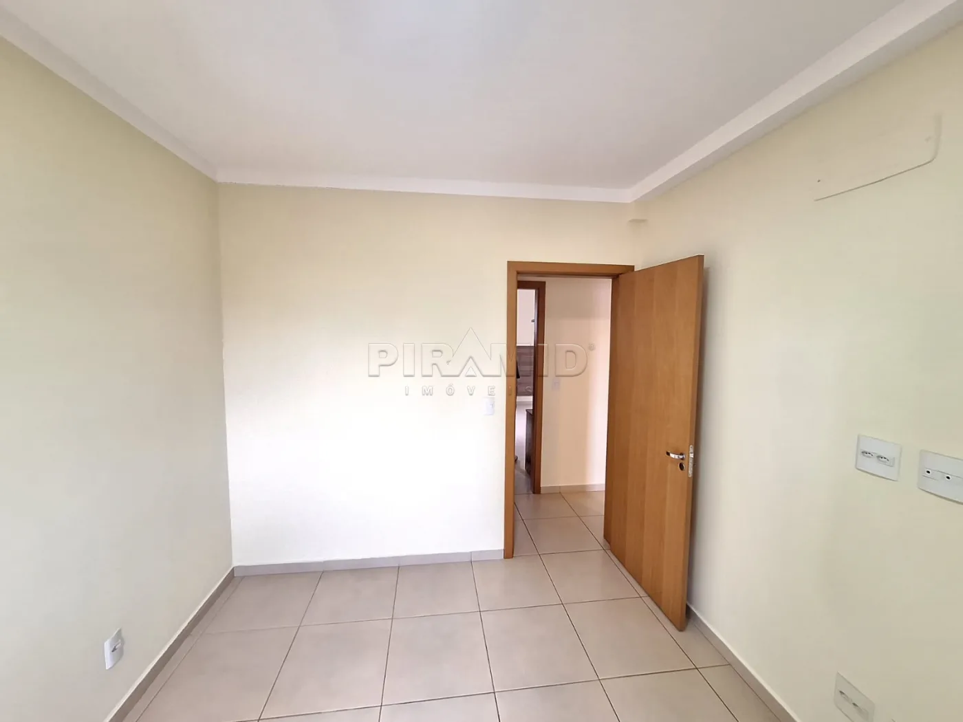 Alugar Apartamento / Padr&atilde;o em Ribeir&atilde;o Preto R$ 3.000,00 - Foto 10