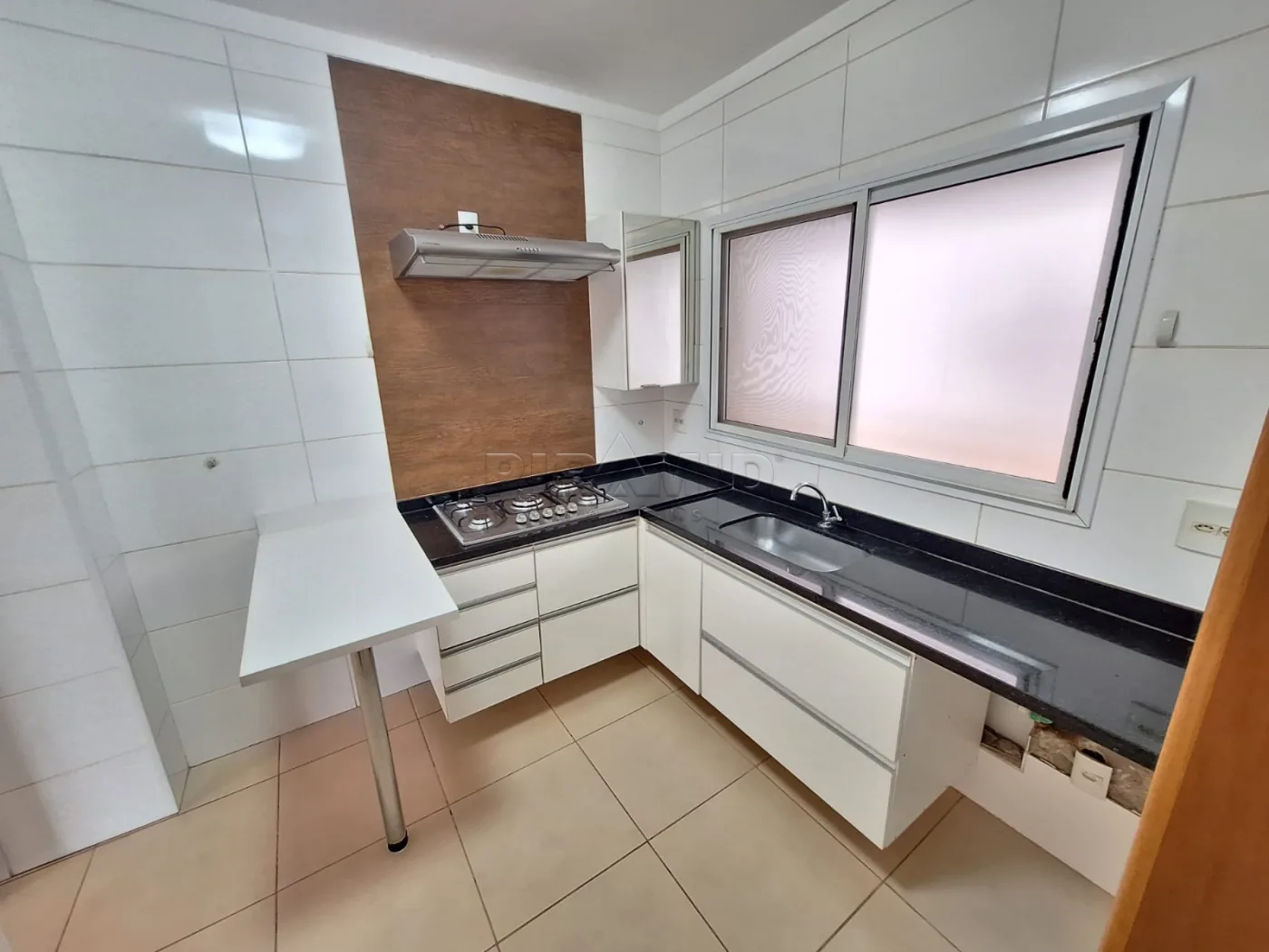 Alugar Apartamento / Padr&atilde;o em Ribeir&atilde;o Preto R$ 3.000,00 - Foto 19