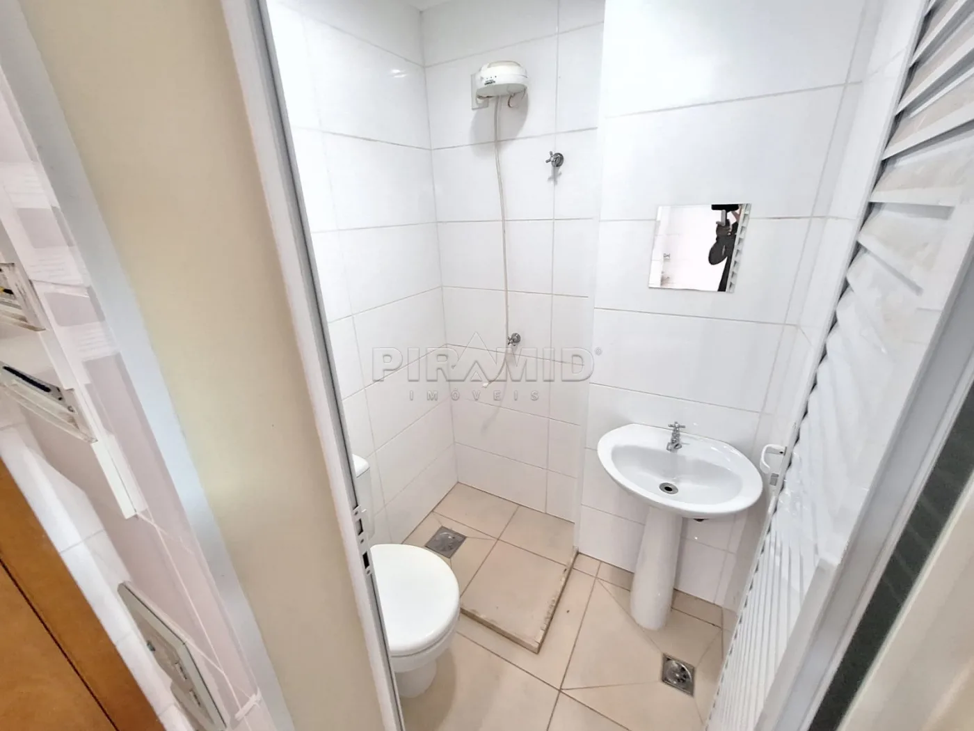 Alugar Apartamento / Padr&atilde;o em Ribeir&atilde;o Preto R$ 3.000,00 - Foto 20
