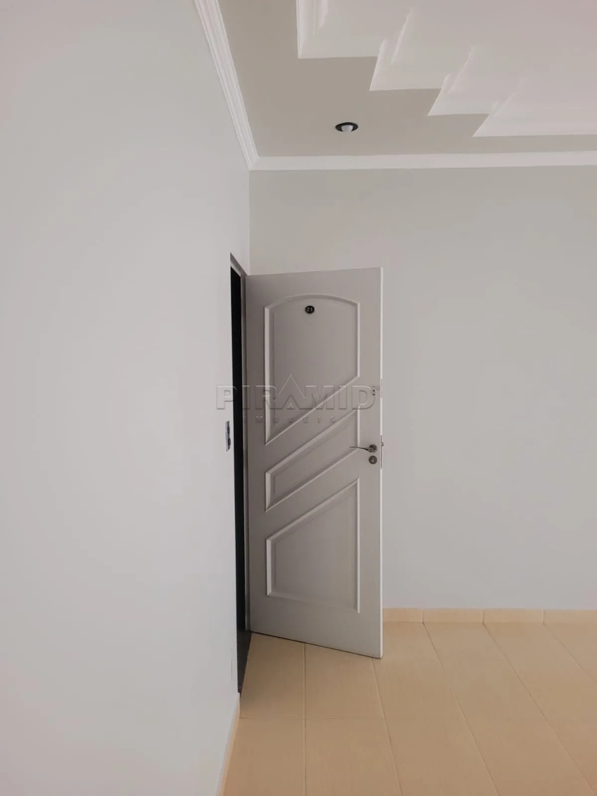 Alugar Apartamento / Padr&atilde;o em Ribeir&atilde;o Preto R$ 2.500,00 - Foto 11